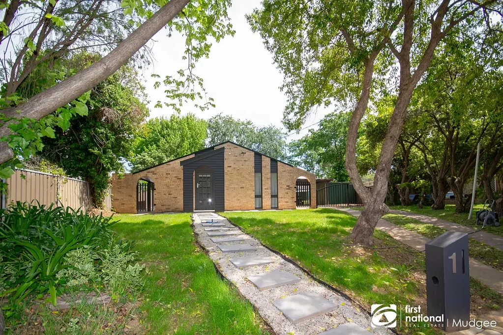 Stylish Family Home Backing onto Reserve