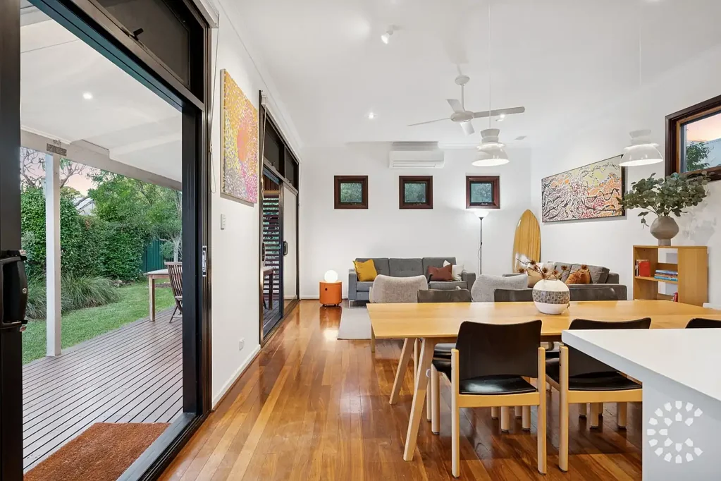 10 Fifth Avenue, Beaconsfield, WA 6162