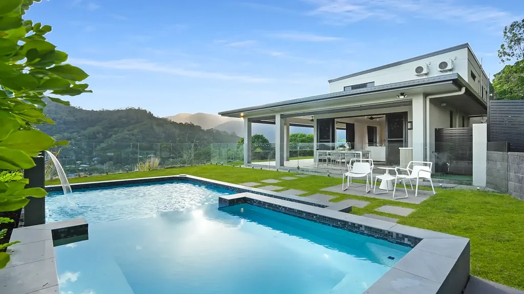 Brinsmead 4બેડરૂમ Luxury Living at The Peak