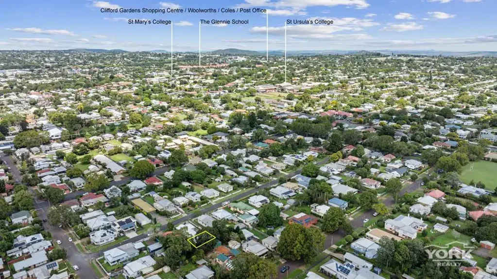 Toowoomba City 2 Bedroom Inner City Half Duplex
