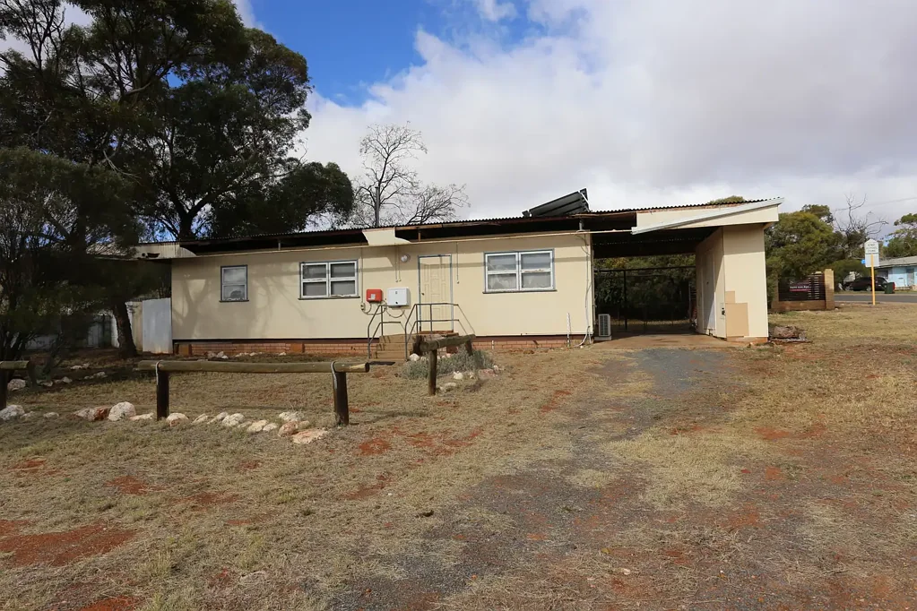 Kambalda East 2 Slaapkamer Cosy Living, Corner Block Convenience