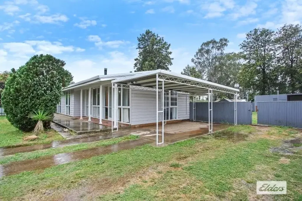 Charming 3-Bed Family Oasis