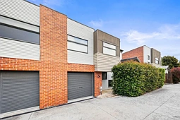 2/420 Nicholson Street, Black Hill
