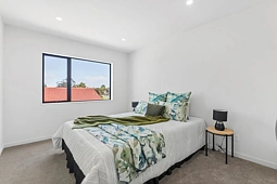14C Sharland Avenue, Manurewa
