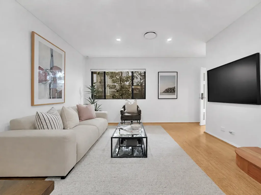 Maroubra 3 Bedroom Effortless Indoor-Outdoor Beachside Living with Double Garage