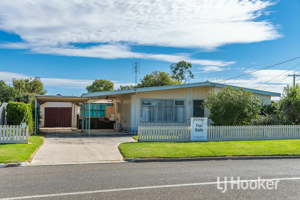 9 Kings Road, Paynesville, VIC 3880