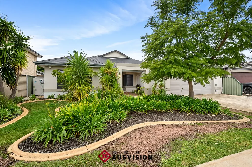 Aubin Grove 5房  Bigger. Better. Quieter. | Luxury Bushland Retreat in Aubin Grove