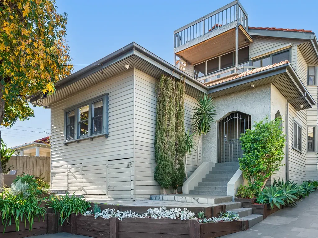 Hampton 4房  HOME ON HIGHEST POINT, BAY & CITY VIEWS, POSITION PRIVACY SAFETY QUALITY