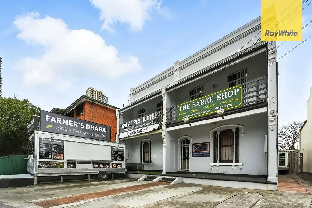Harris Park 6 Slaapkamer Rare Dual Terrace Opportunity - Invest or Occupy