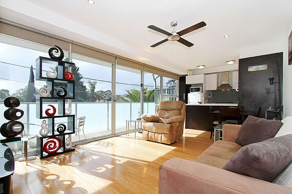 3/6 Sturt Street, Essendon, VIC 3040