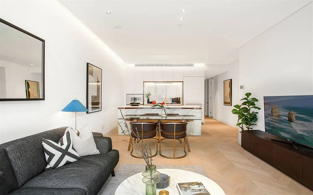 Melbourne 2房 全新两居室 公寓带独立浴室 大理石台面 Gaggenau电器 地暖空调 地下车位 游泳池健身房 礼宾服务 Looking for a luxury apartment with Space! Enquire now before it's gone