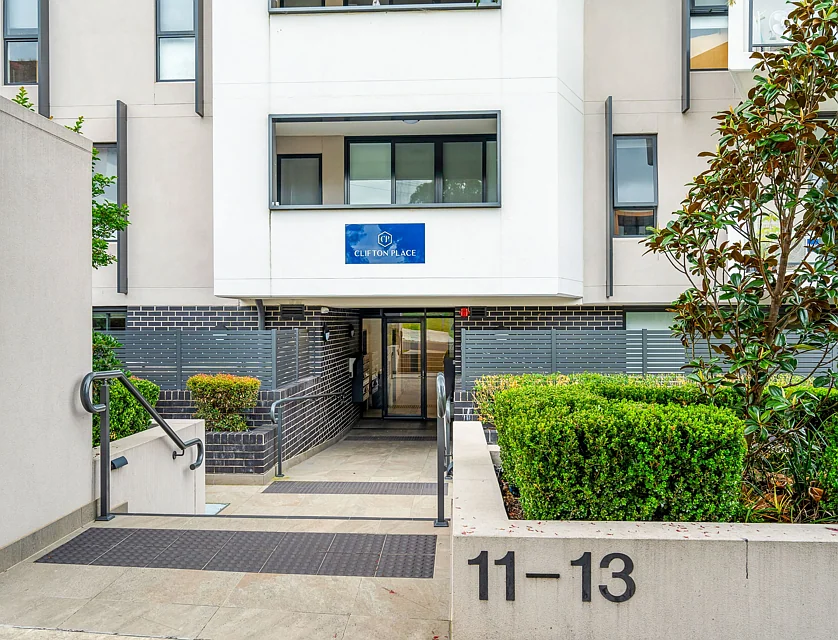 206/11 Clifton Street, Blacktown, Western Suburbs, 2房, 2浴, Apartment