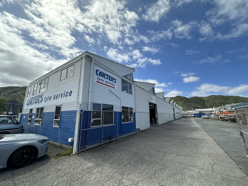 Gracefield  Gracefield Warehouse with competitive rental
