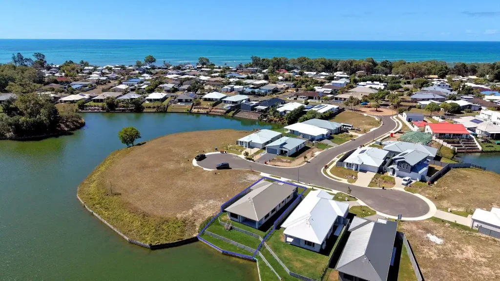 俯瞰图 - 20 Ernest Close, Toogoom, QLD 4655