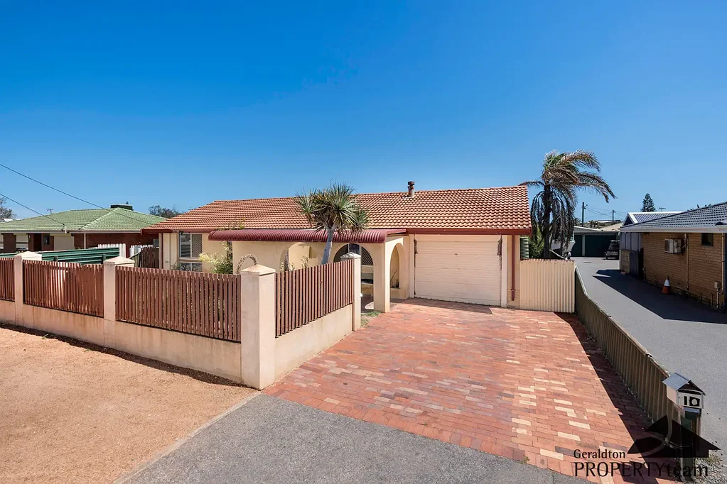 10 Batavia Place, Mahomets Flats, WA 6530
