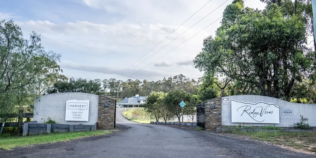 Belford RidgeView Wines - Hunter Valley Vineyard , Restaurant & Luxury Villas.