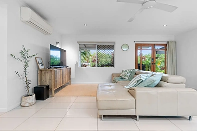 15 TALASEA ST, TRINITY BEACH QLD 4879, 0 Schlafzimmer, 0 Badezimmer, House