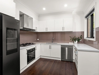 10A Highfield Road, Chadstone, VIC 3148, 4 침실, 3 욕실, Townhouse