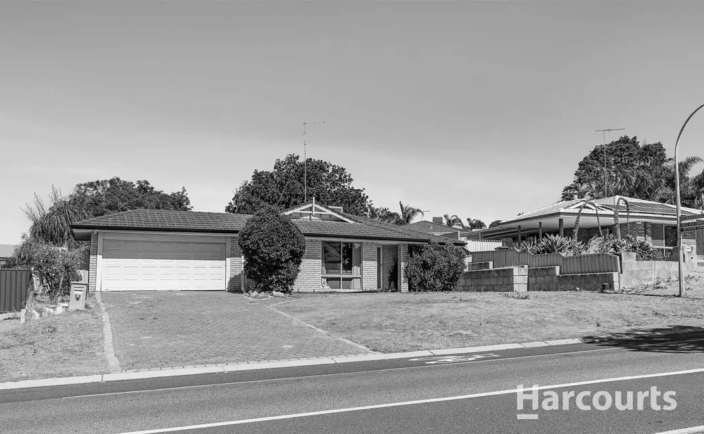 26 Casuarina Drive, Halls Head, WA 6210