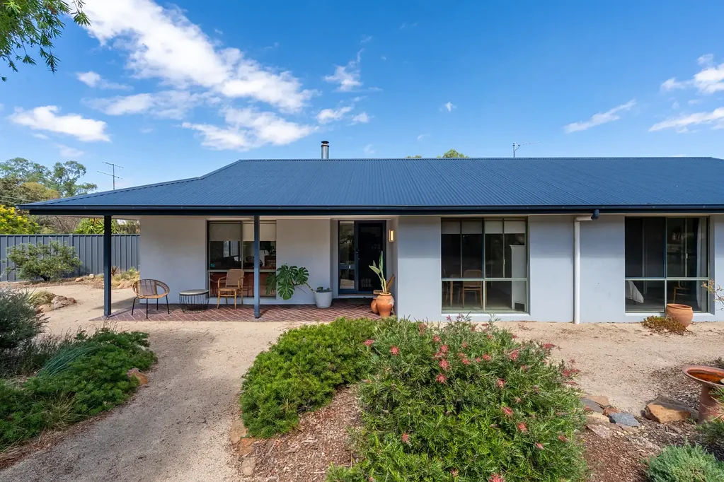21 Baird Street, Violet Town, VIC 3669