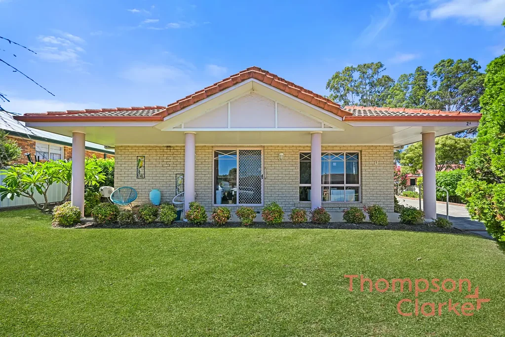 1/2A Justine Parade, Rutherford, NSW 2320
