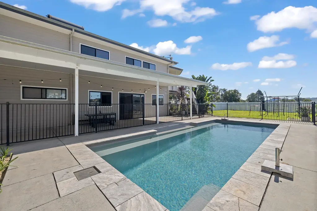 Tomki 4房  Grand Country Living with Luxury Touches - Halfway Between Casino & Lismore