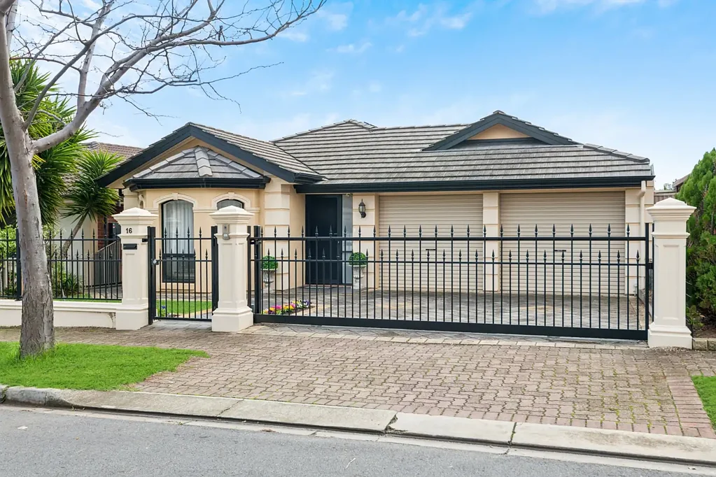 16 Merchant Avenue, Mitchell Park, SA 5043