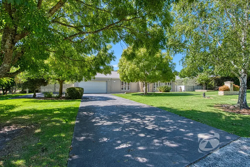 Beaconsfield Upper 4 Bedroom Park-Like Living, Perfected