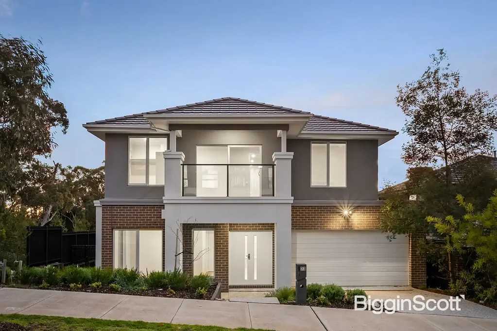 33 Aberdeen Drive, Doncaster, VIC 3108