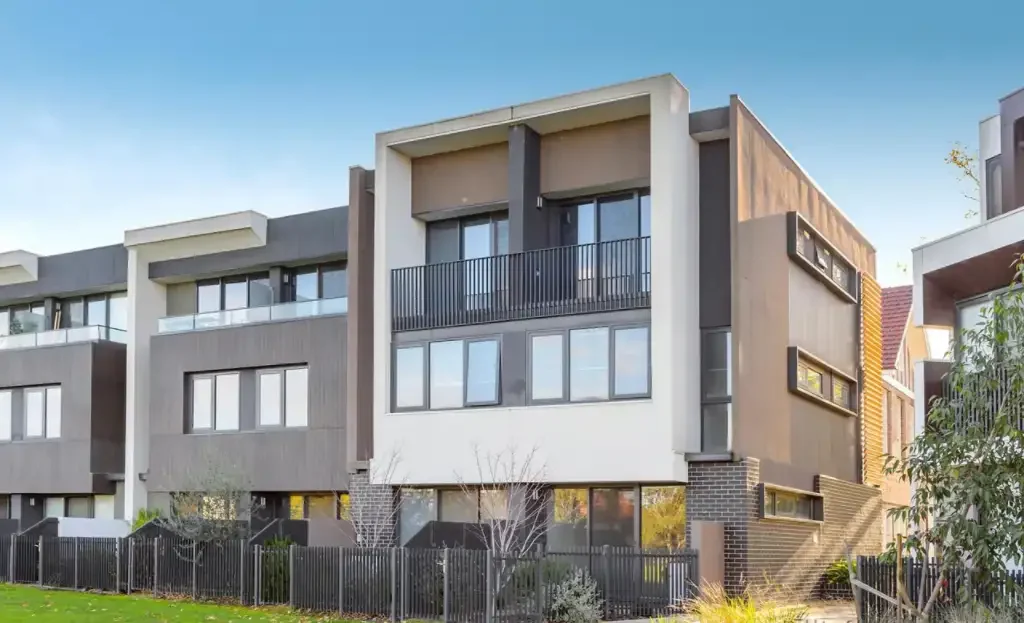 Great Modern Townhouse