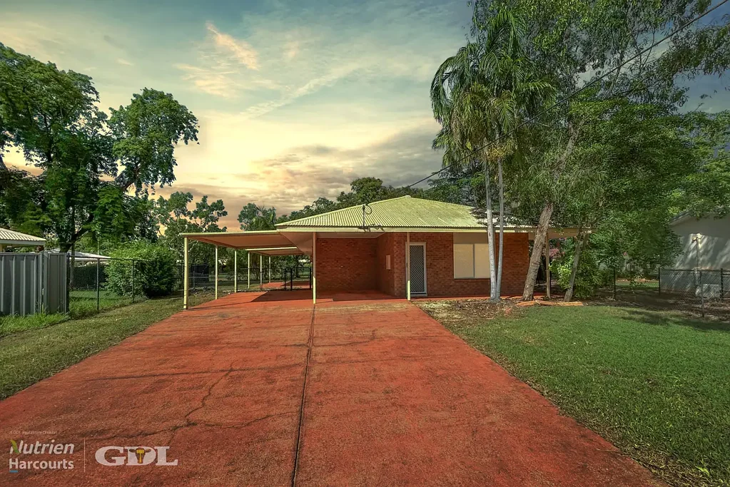 Katherine 3房  Low Maintenance Investment or Ideal First Home- NON FLOOD ZONE!