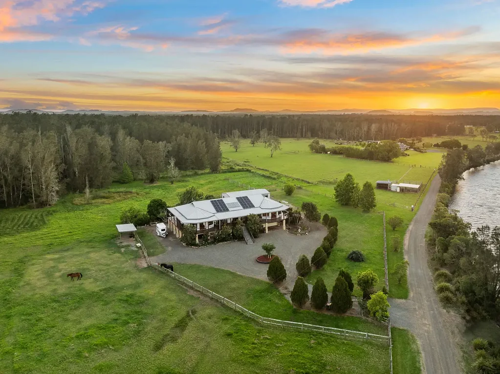 Darawank  RURAL RIVERSIDE RETREAT