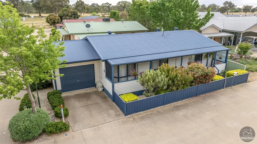 11 Murray Haven Drive, Tocumwal, NSW 2714
