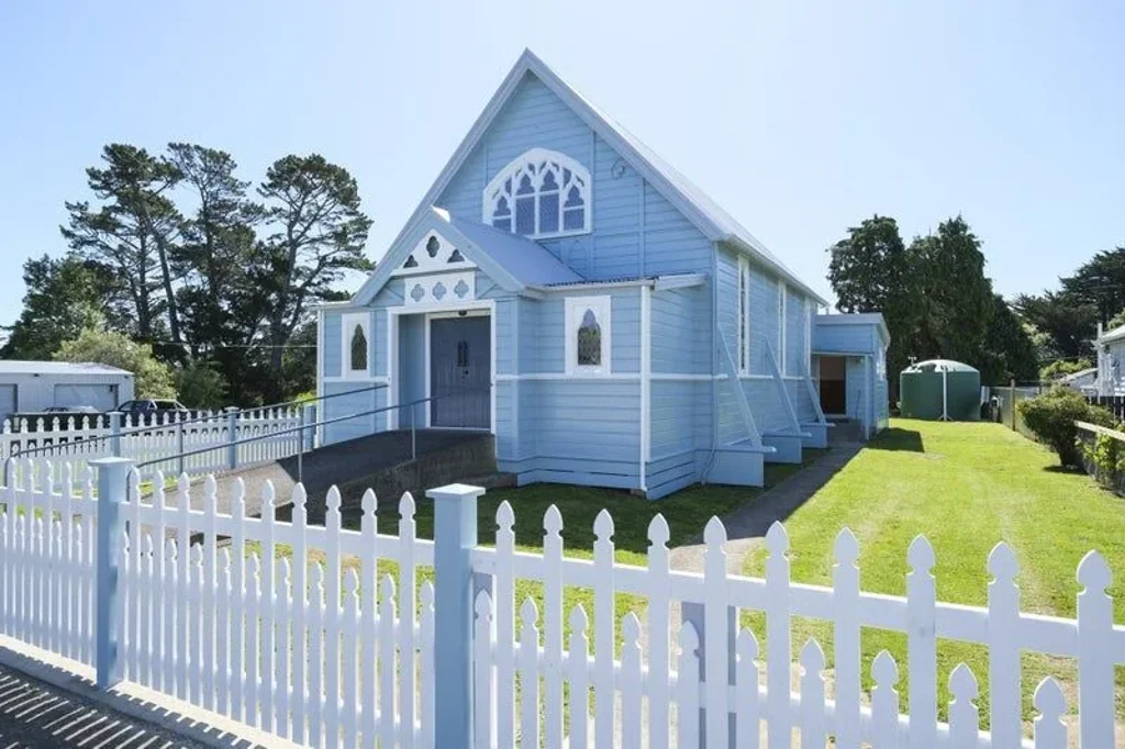 Norsewood 1Kwarto Historic church with modern potential