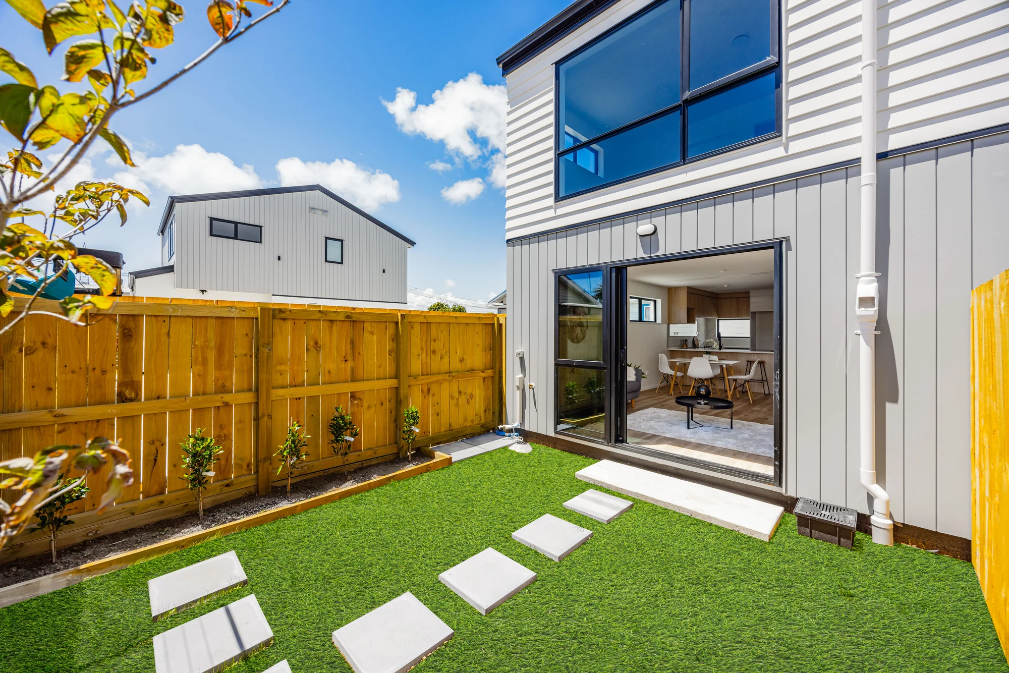 Otahuhu 2Phòng ngủ Urgent Sale - Best Value Modern Freehold Townhouse