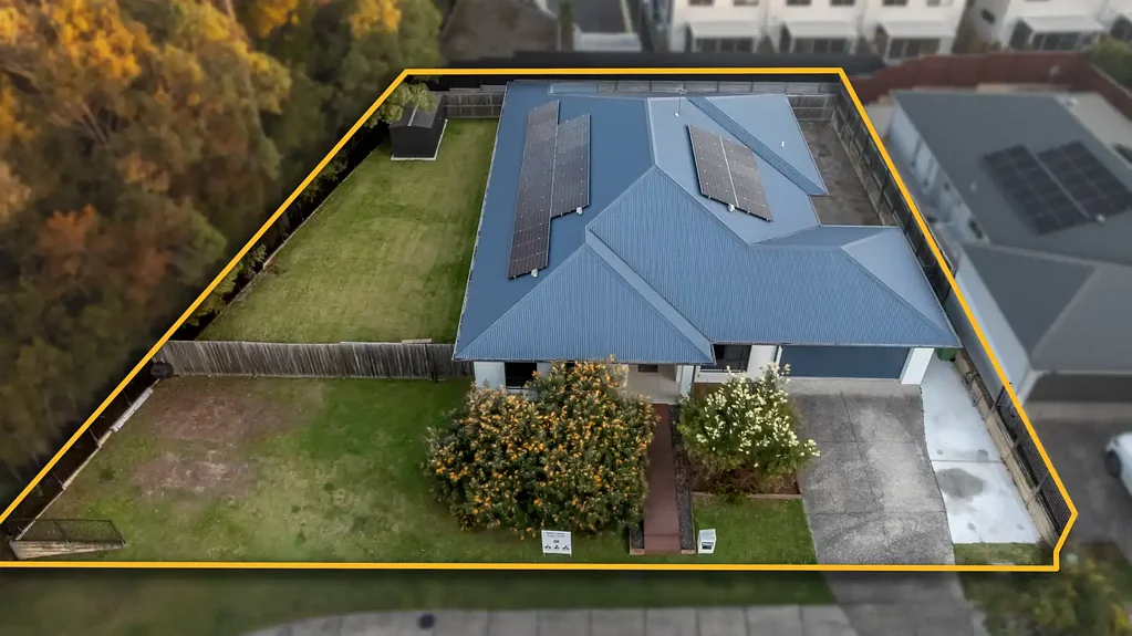 Pimpama 4Kwarto Rare Almost Quarter-Acre Block with Dual Side Access - AUCTION - UNLESS SOLD PRIOR