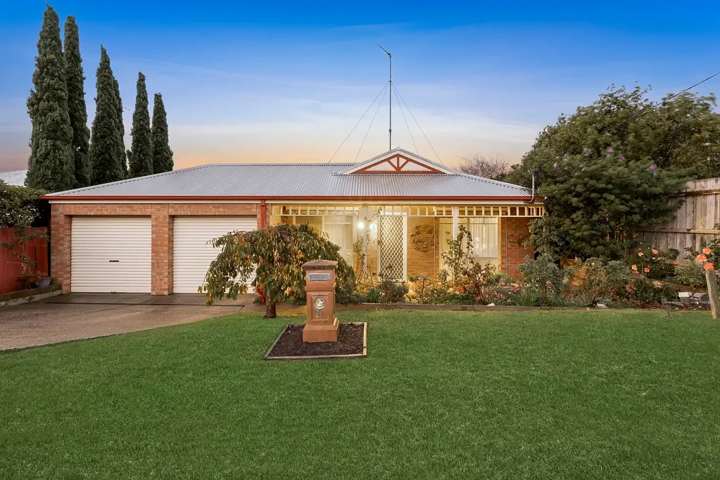 Clifton Springs 3ਬੈੱਡਰੂਮ Warm, Welcoming, and Move-In Ready
