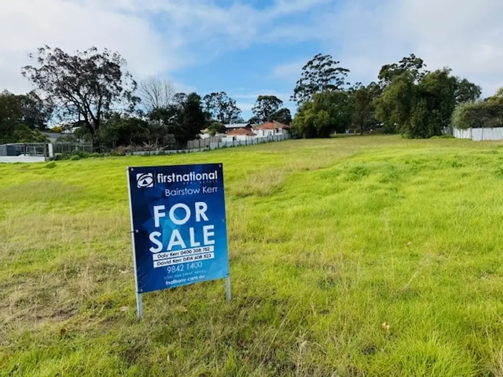 52 Albany Highway, Mount Barker, WA 6324