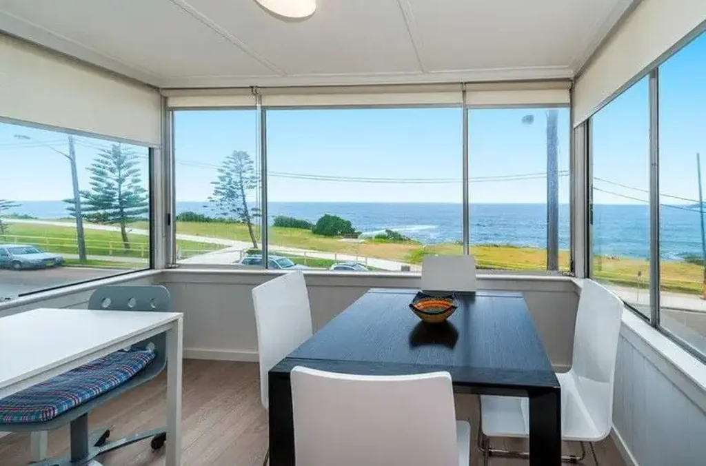 Fully Furnished Beachside Apartment