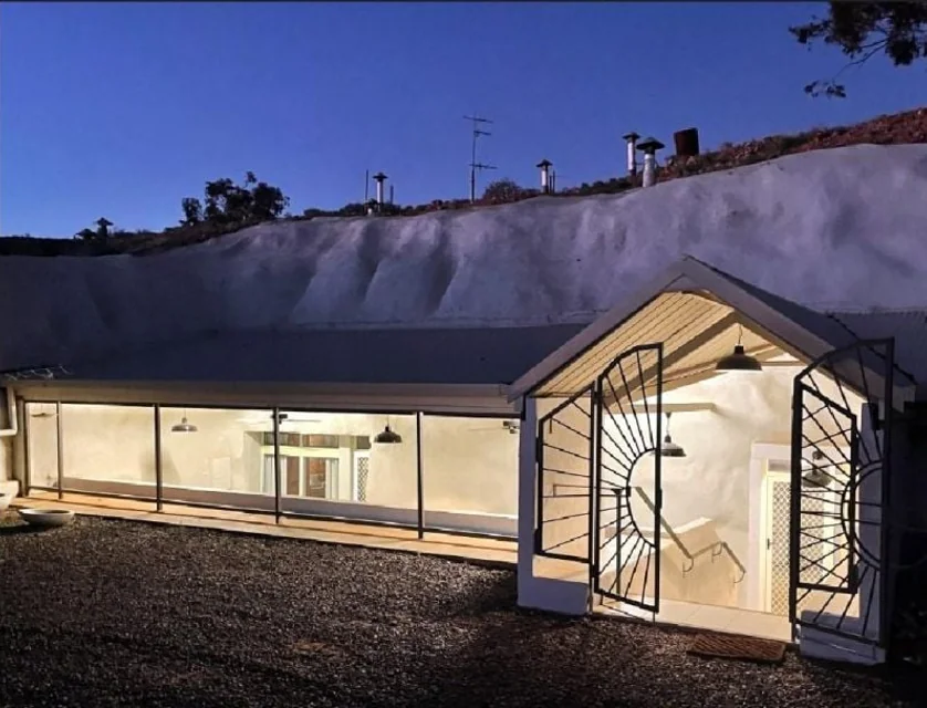 Allotment 2 Post Office Hill Road, Coober Pedy, Outback, 3 ਕਮਰੇ, 2 ਬਾਥਰੂਮ, House