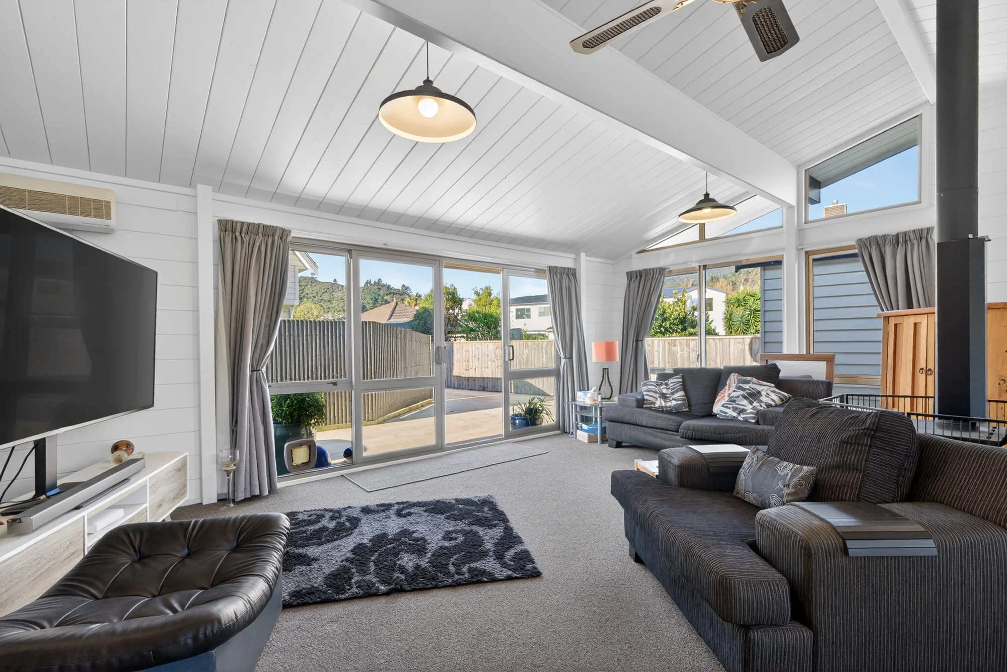 25A Gibbs Crescent, Wainuiomata, Lower Hutt, Wellington, 3房, 2浴, House