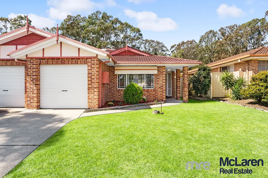 15 Briggs Place, St Helens Park, NSW 2560