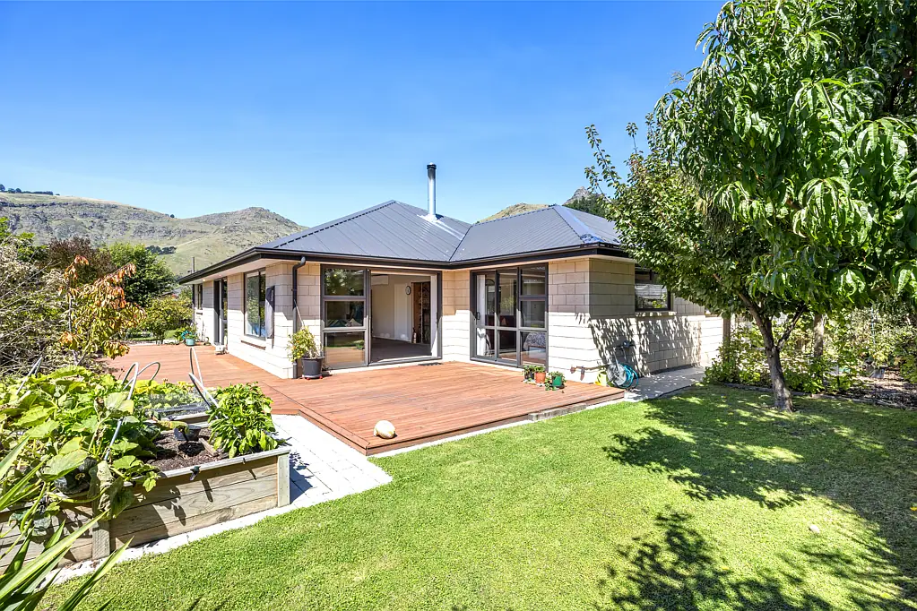 4 Cordelia Lane, Heathcote Valley, Christchurch, Canterbury