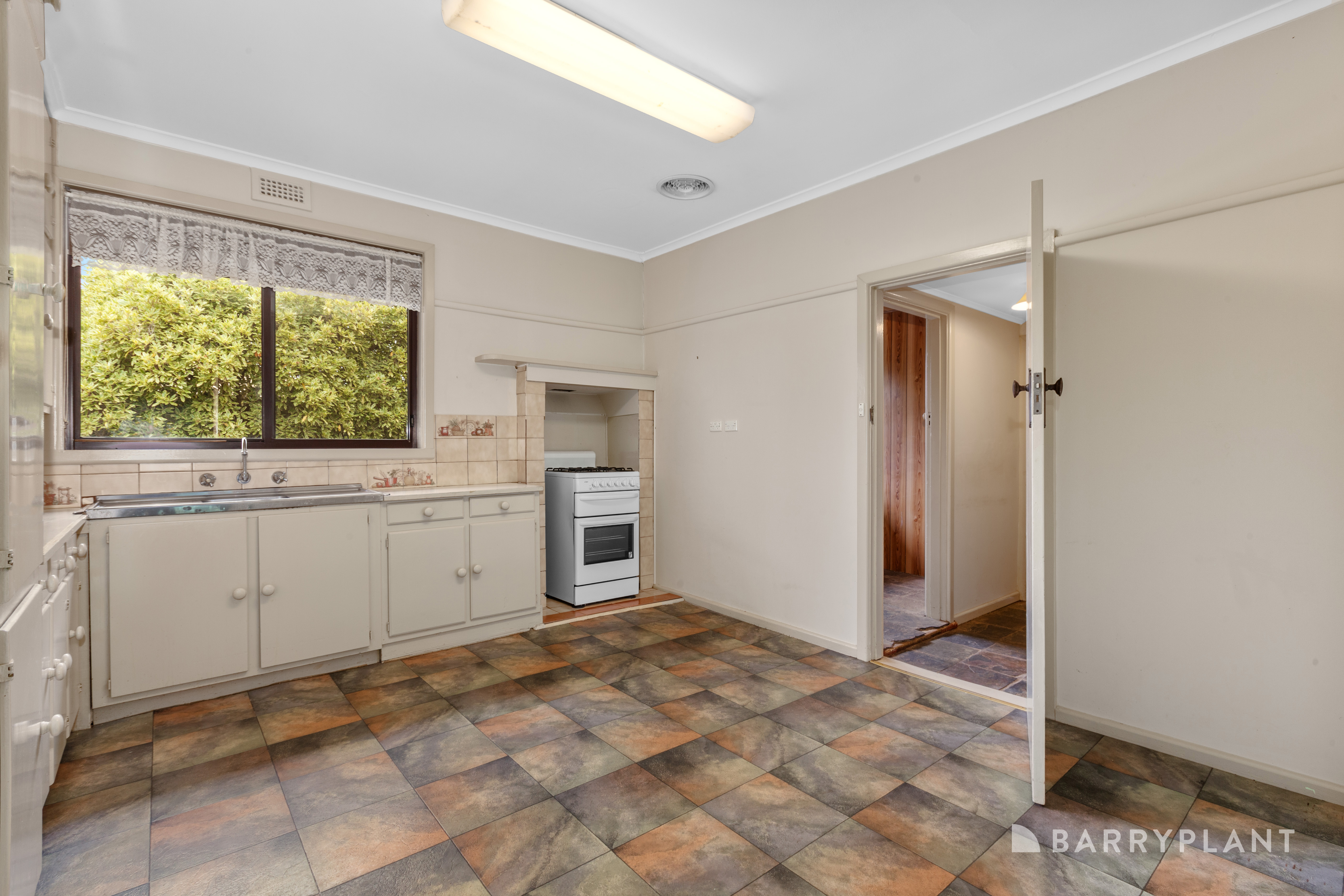 60 PINNIGER ST, BROADFORD VIC 3658, 0房, 0浴, House