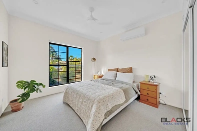 卧室 - 12 Morse Street, Emerald, QLD 4720