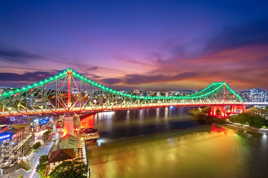 FULLY FURNISHED | DIRECT RIVER FRONT APARTMENT @ RIVER PLACE