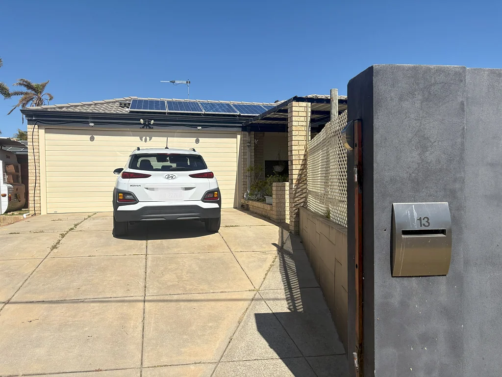 13 Rathmines Place, Coodanup, WA 6210