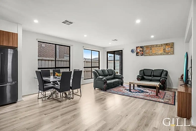 8 Pipers Street, Tarneit, VIC 3029, 4房, 2浴, House