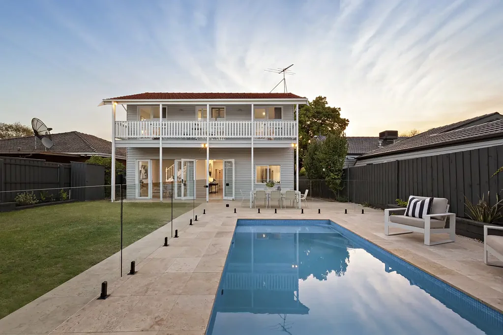 Luxe Bungalow in Blue Chip Locale