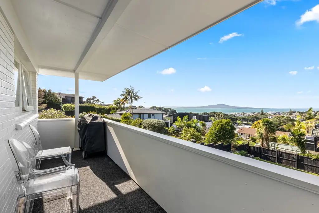 Castor Bay 4침실 Elevated Opportunity | Endless Potential
